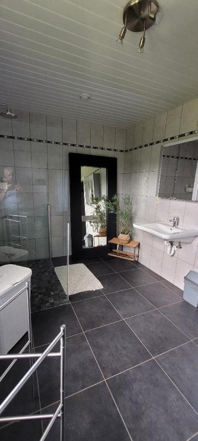 Maison De Campagne Bièvre Exteriör bild