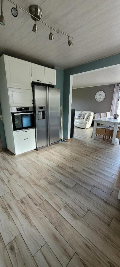 Maison De Campagne Bièvre Exteriör bild